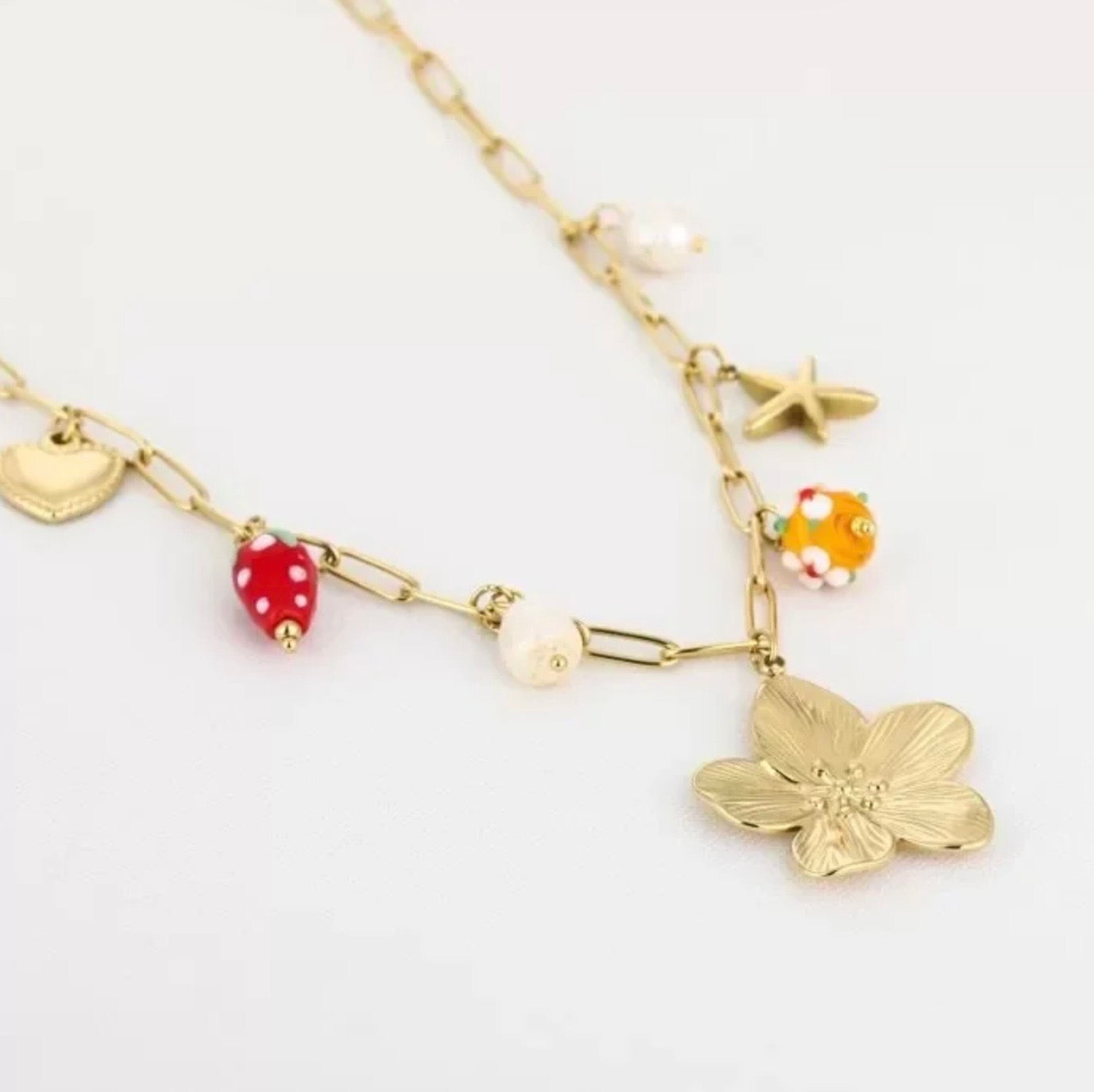 Ketting Fem