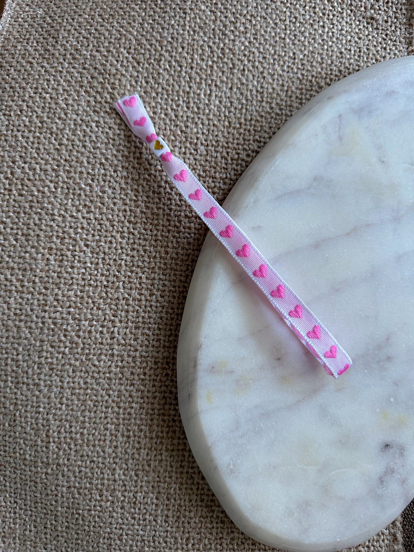 Lintbandje hartjes - wit/roze